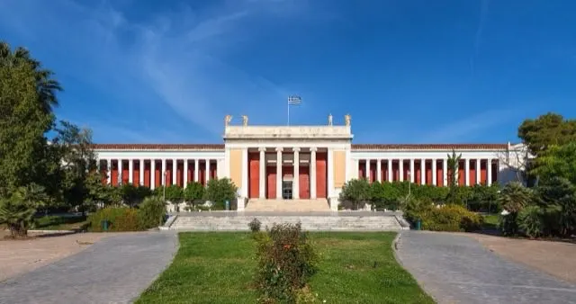 Arch ologisches nationalmuseum athen — winter Greece