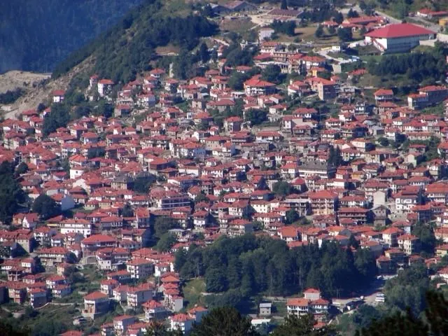 Metsovo overview bgiu — winter Greece